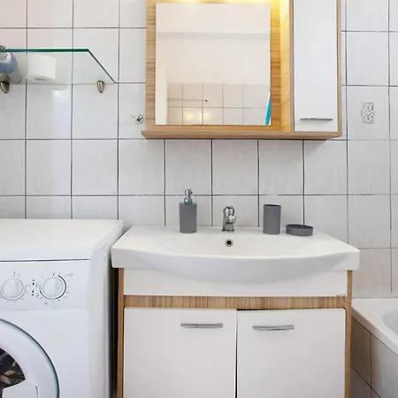 Apartament Yiannis Superior 8 *
