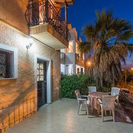 Apartament Yiannis Superior 8 *